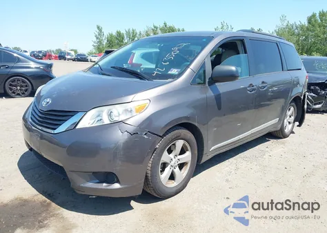 2011 Toyota Sienna Le V6 from USA, damaged, VIN 5TDKK3DCXBS122650